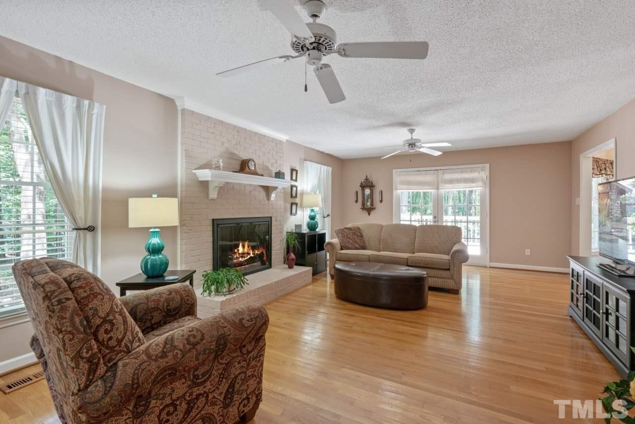 3100 Avondale Court Raleigh, NC 27613 - Photo 5 of 28 Gallery Image 5