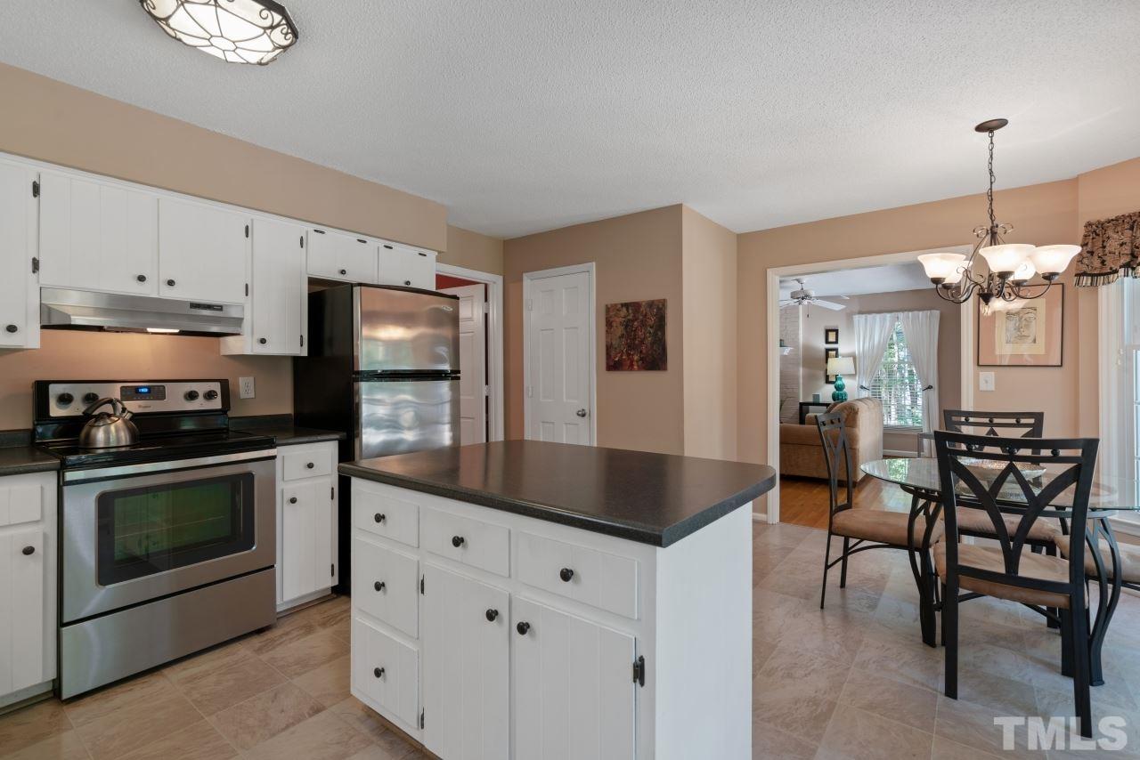 3100 Avondale Court Raleigh, NC 27613 - Photo 8 of 28 Gallery Image 8