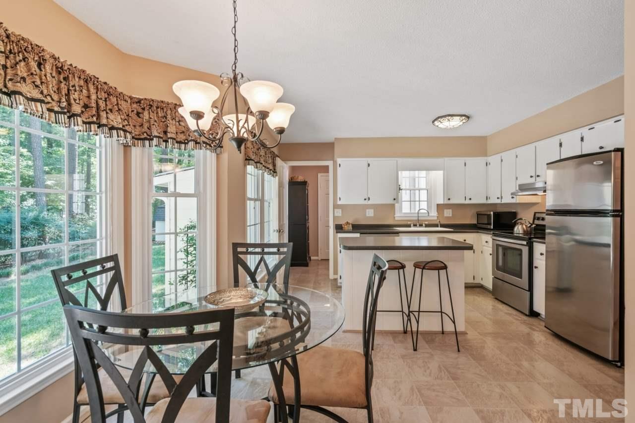 3100 Avondale Court Raleigh, NC 27613 - Photo 9 of 28 Gallery Image 9