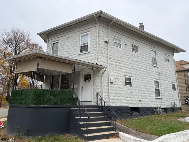 $2,650 | 9 Stoll Street, Unit 1, Netcong, NJ 07857