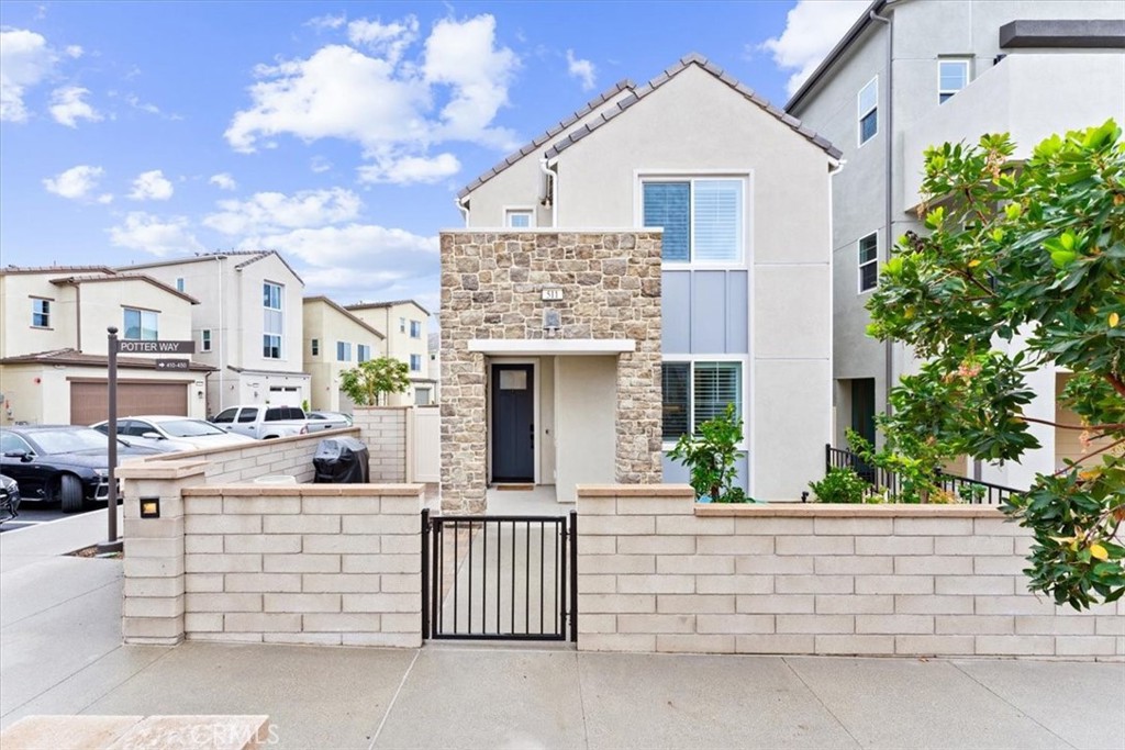 a view of house with outdoor space