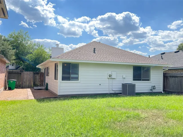 $1,495 | 12242 Westlock Drive, Tomball, TX 77377