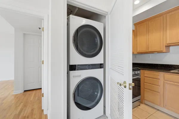 $849,000 | 119 Madison Street, Unit 5W, Hoboken, NJ 07030