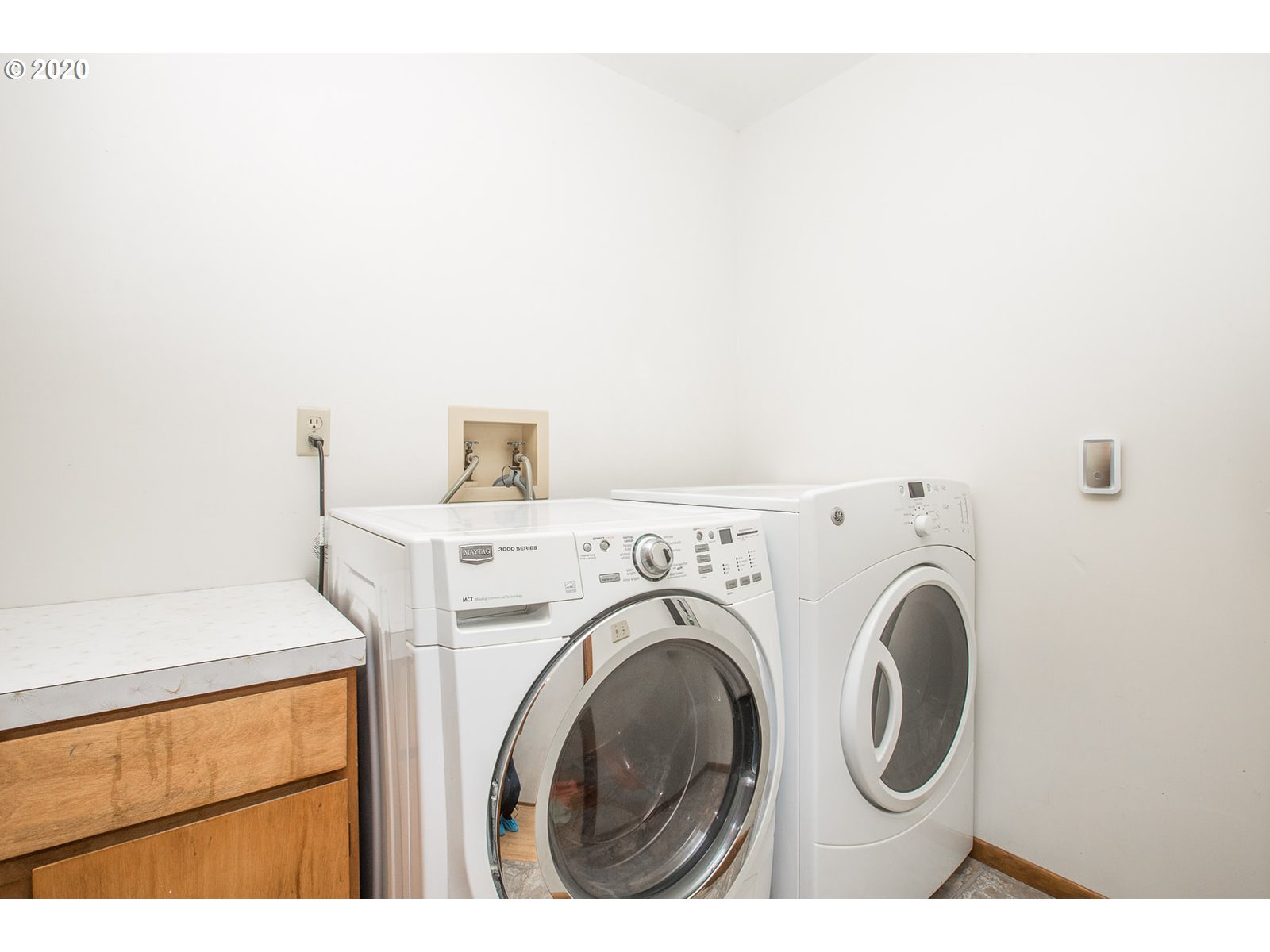 1130 S Street Springfield, OR 97477 - Photo 10 of 29