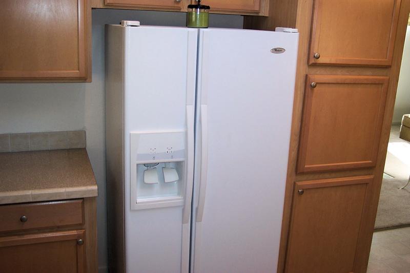 1390 Aztec Path, Unit 230 Redding, CA 96003 - Photo 11 of 22 Fridge