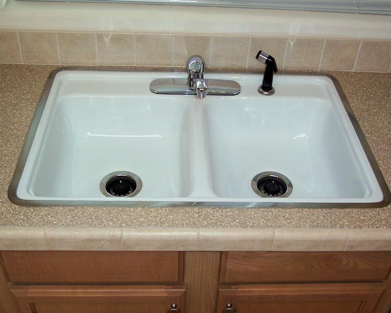 1390 Aztec Path, Unit 230 Redding, CA 96003 - Photo 10 of 22 Sink