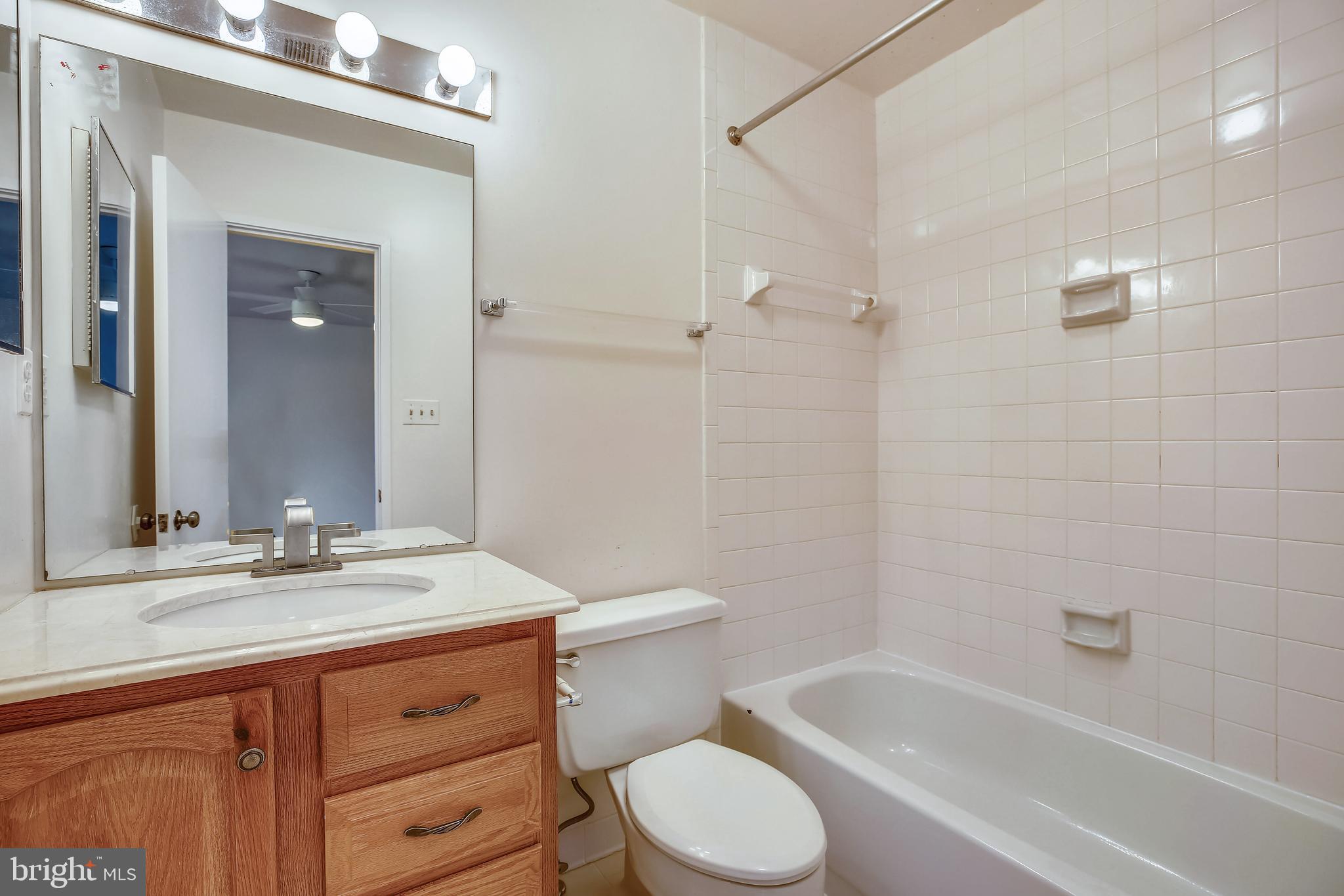7903 Springer Road Bethesda, MD 20817 - Photo 52 of 83 Hall Full Bath