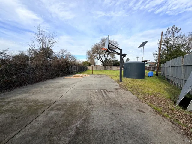 a view of a outdoor space