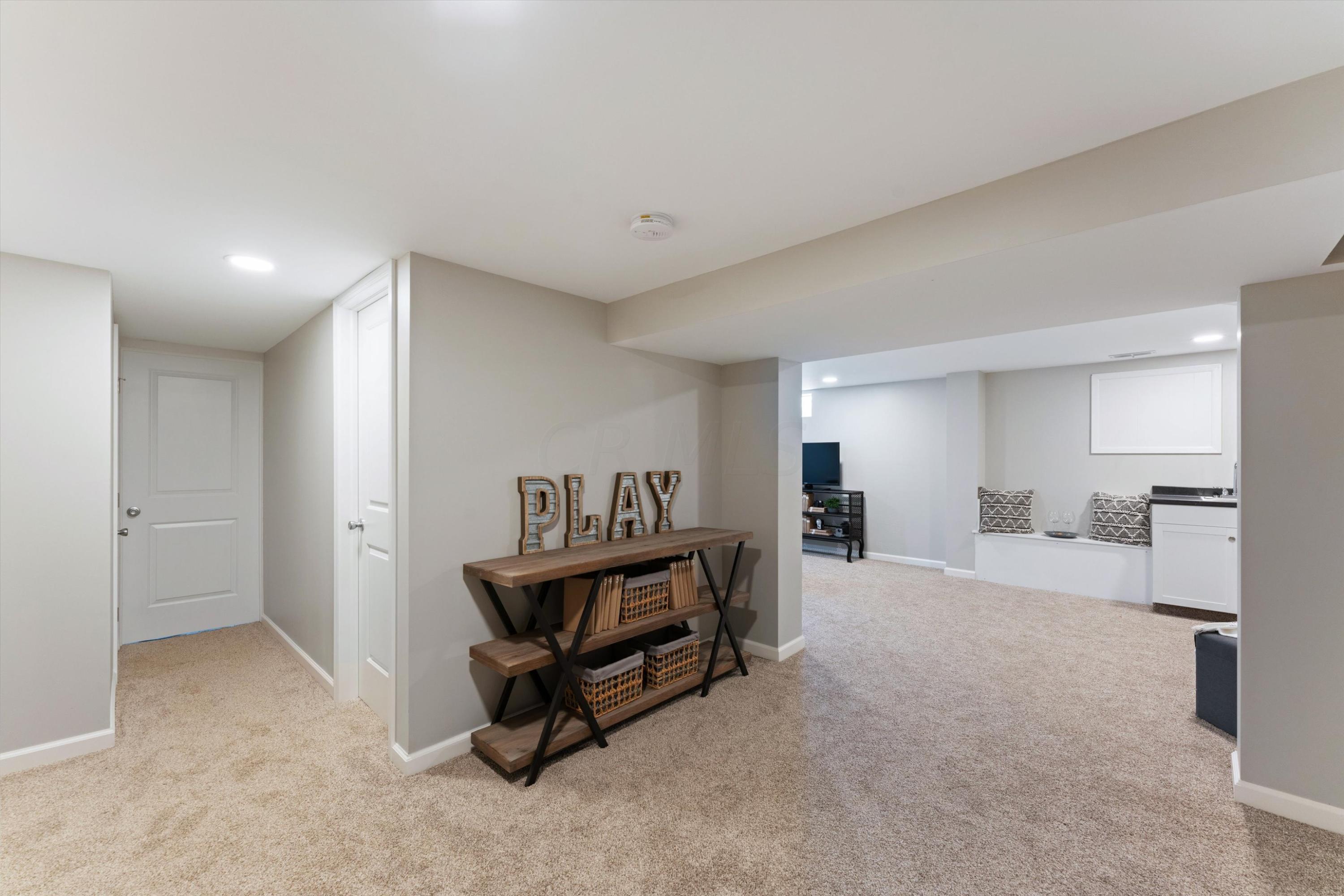 2727 Bristol Road Columbus, OH 43221 - Photo 31 of 47