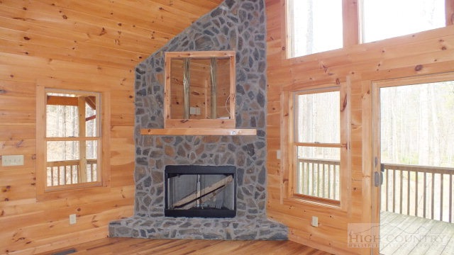 8010 Big Ivy Road Purlear, NC 28665 - Photo 9 of 14