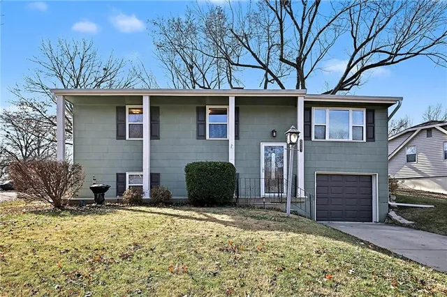 $245,000 | 5525 Northeast 59th Terrace, Kansas City, MO 64119