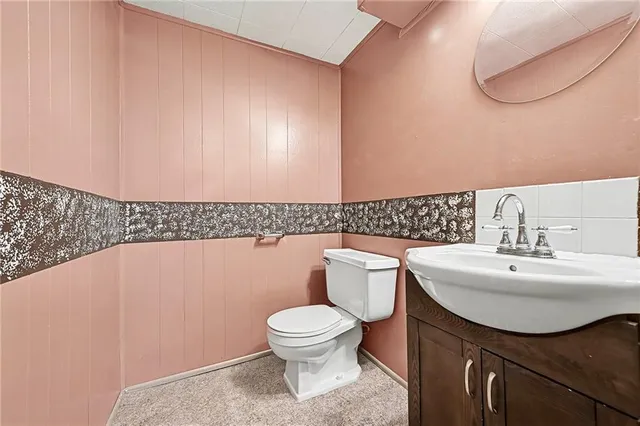 $245,000 | 5525 Northeast 59th Terrace, Kansas City, MO 64119