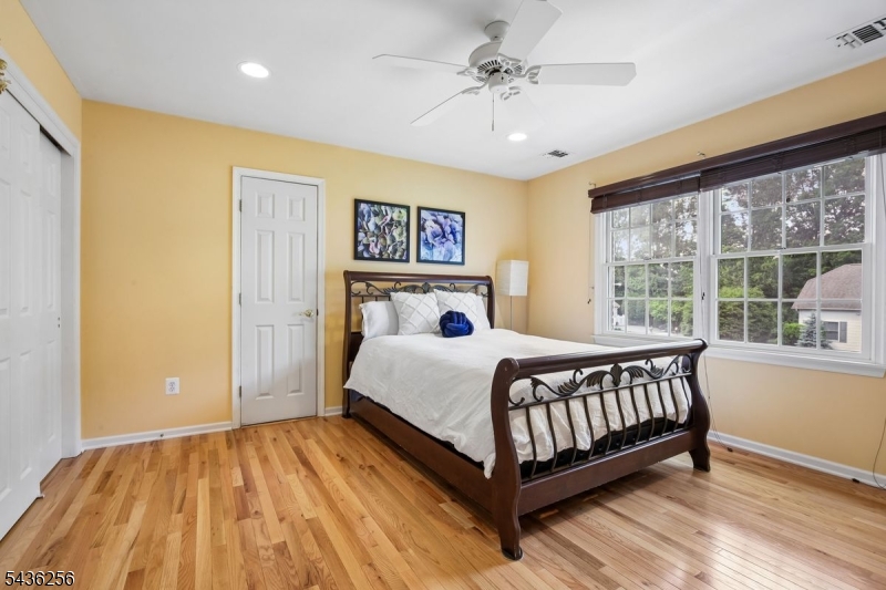 8 Harper Street West Orange, NJ 07052 - Photo 26 of 42