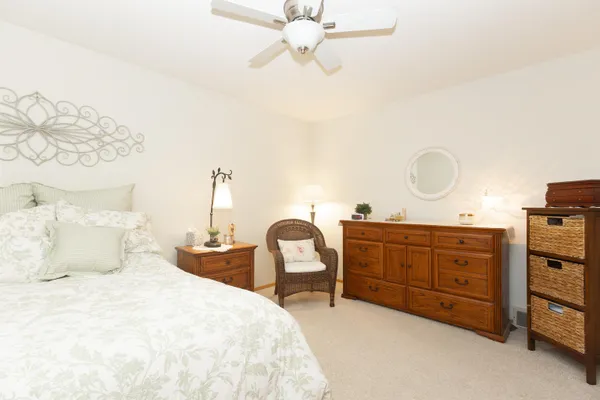 $274,900 | 841 East Windfield Place, Appleton, WI 54911