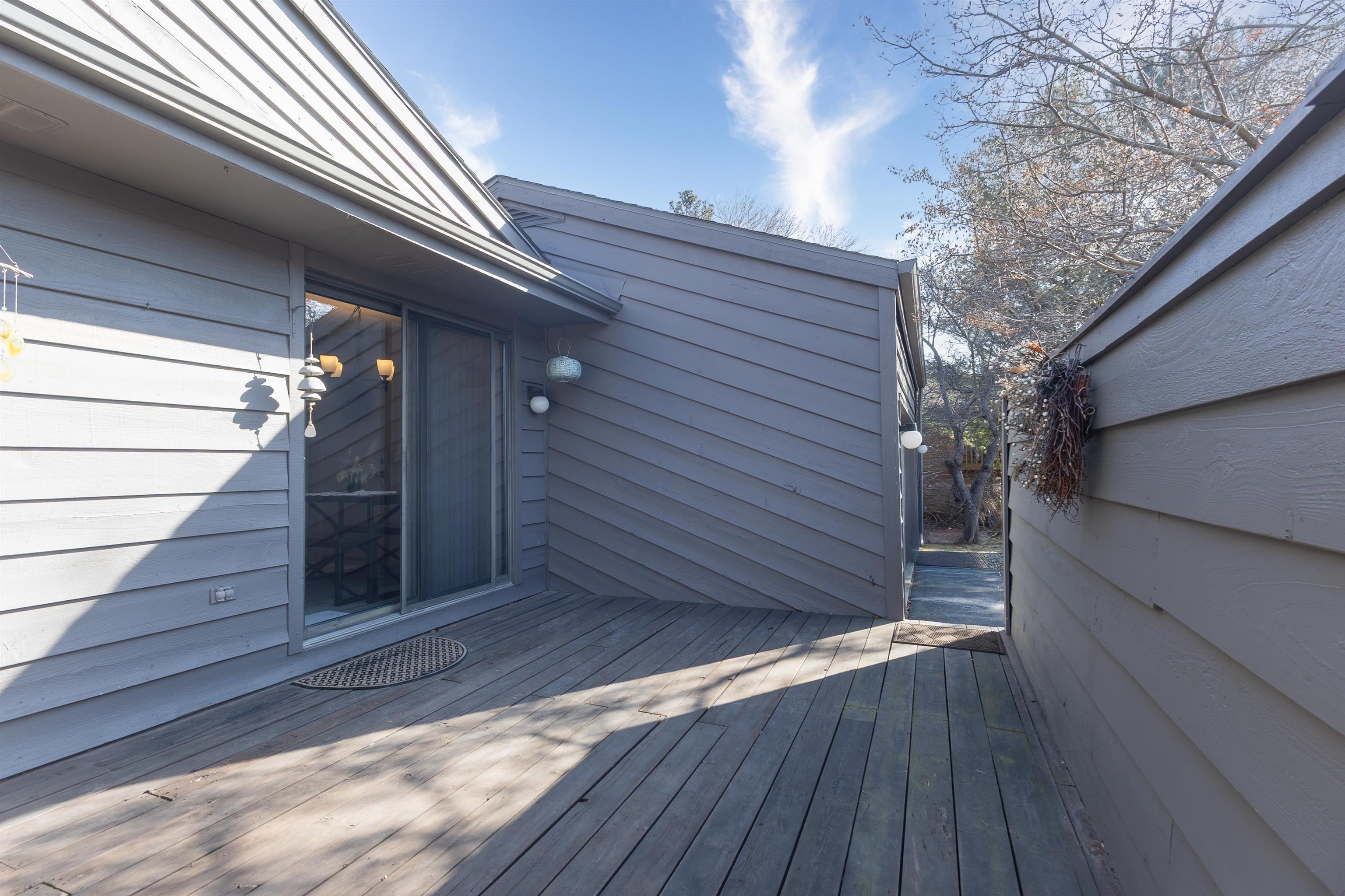 841 East Windfield Place Appleton, WI 54911 - Photo 3 of 42