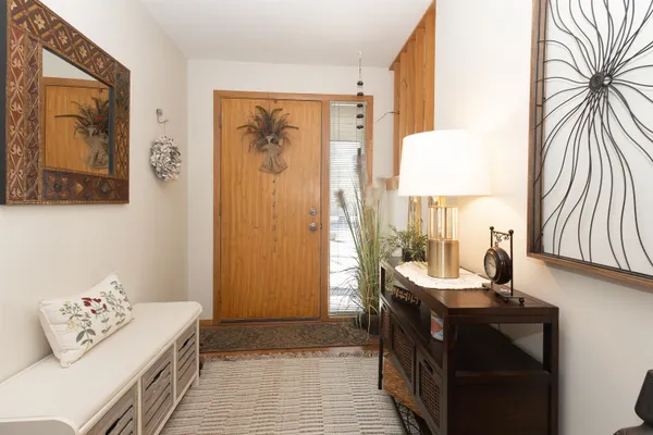 $274,900 | 841 East Windfield Place, Appleton, WI 54911