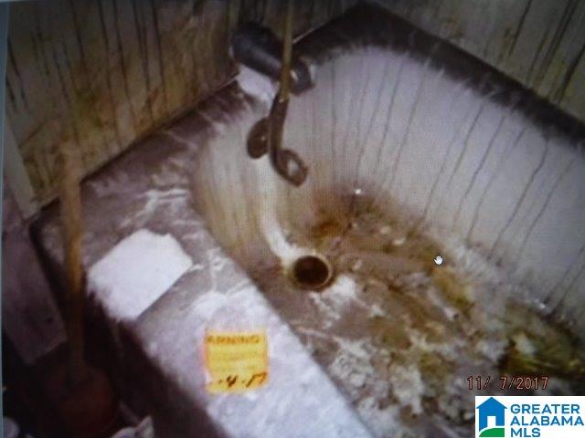 1232 Covered Bridge Circle Oneonta, AL 35121 - Photo 3 of 15