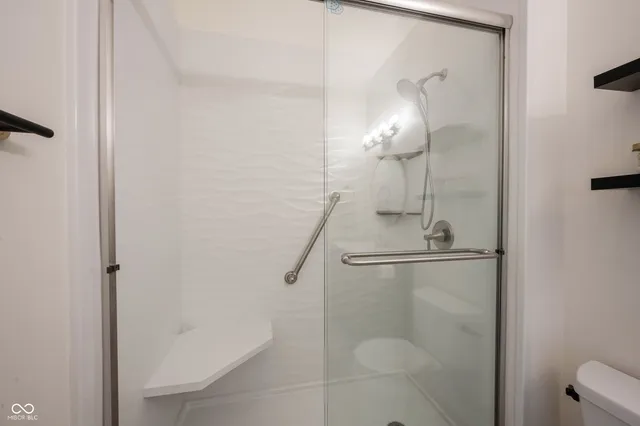 $323,500 | 1463 Shadow Ridge Road, Carmel, IN 46280