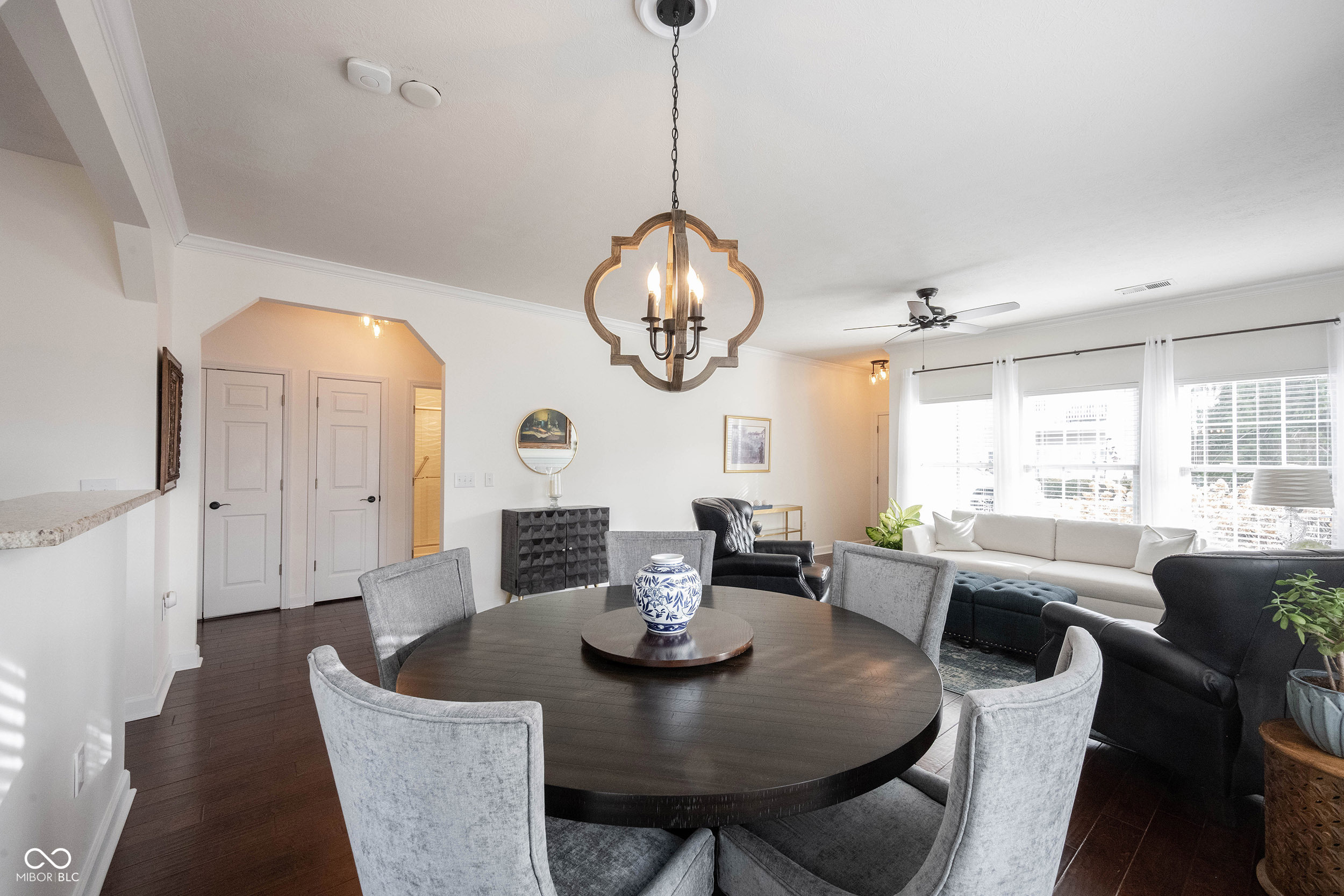 1463 Shadow Ridge Road Carmel, IN 46280 - Photo 4 of 45