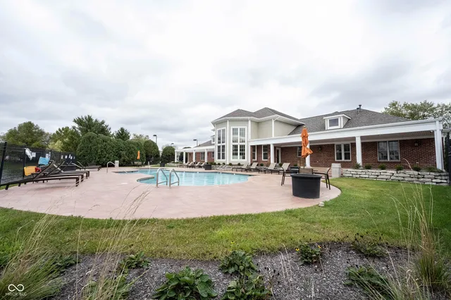 $323,500 | 1463 Shadow Ridge Road, Carmel, IN 46280