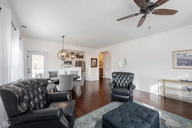 $323,500 | 1463 Shadow Ridge Road, Carmel, IN 46280