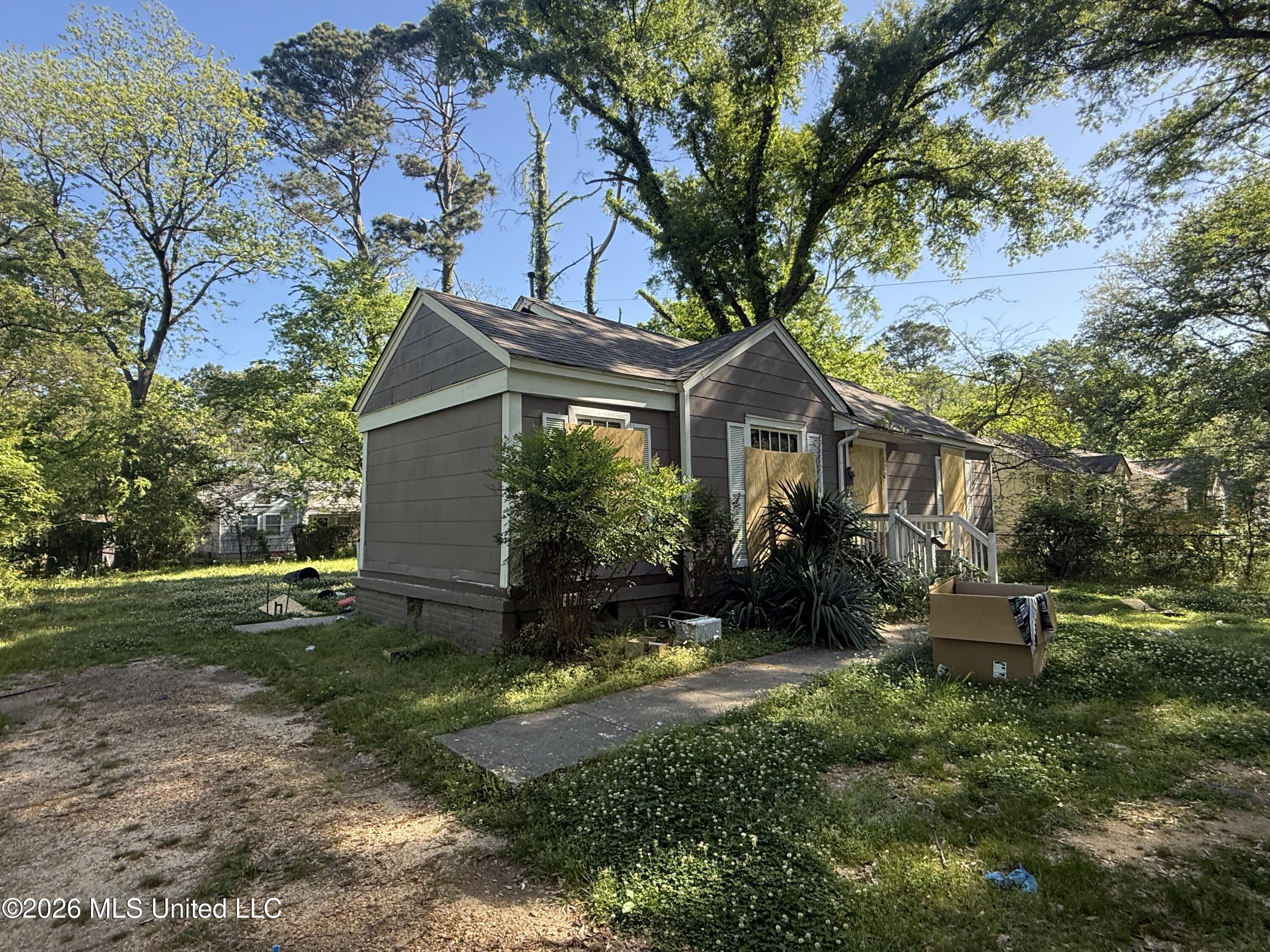 522 Woodbury Road Jackson, MS 39206 - Photo 1 of 10 IMG_7564