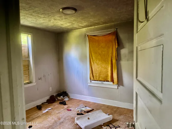 $25,000 | 522 Woodbury Road, Jackson, MS 39206