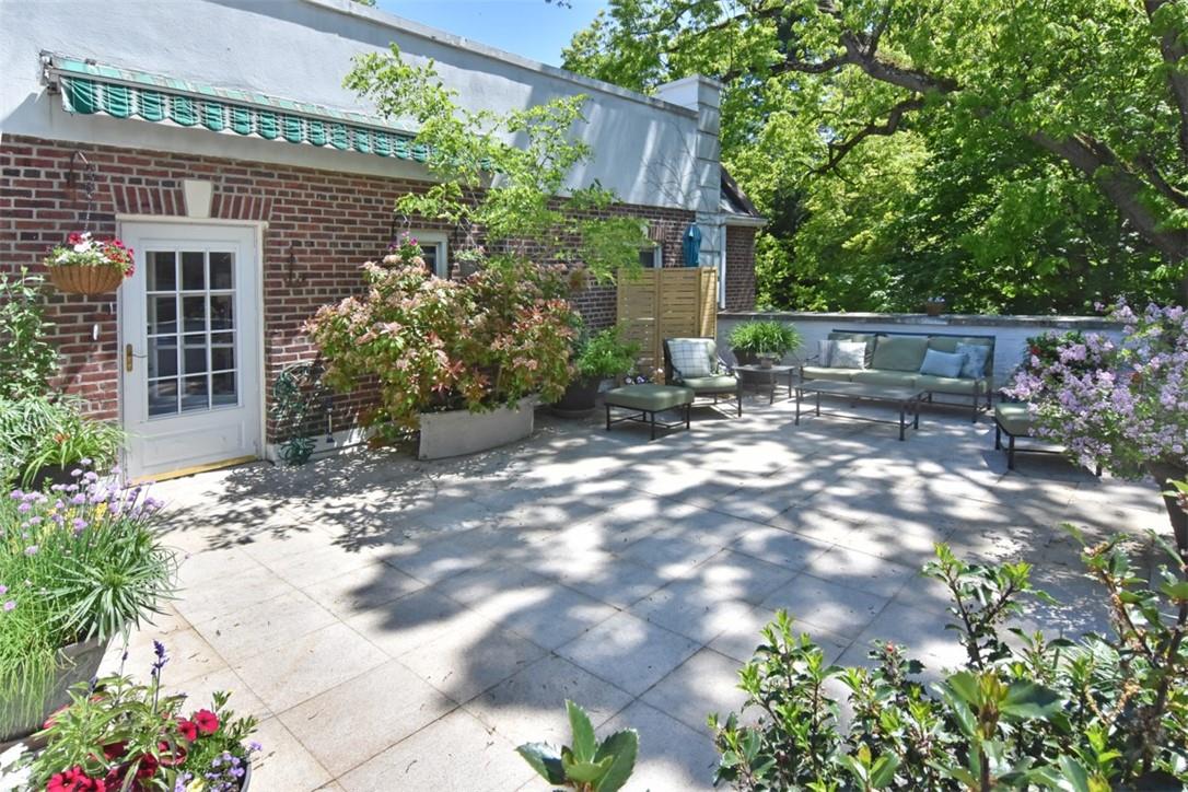 824 Palmer Road, Unit 3C Bronxville, NY 10708 - Photo 1 of 1