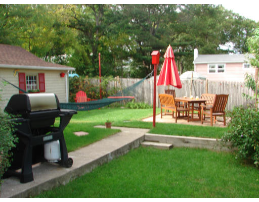 61 Reed Street Randolph, MA 02368 - Photo 5 of 20 Gallery Image 5