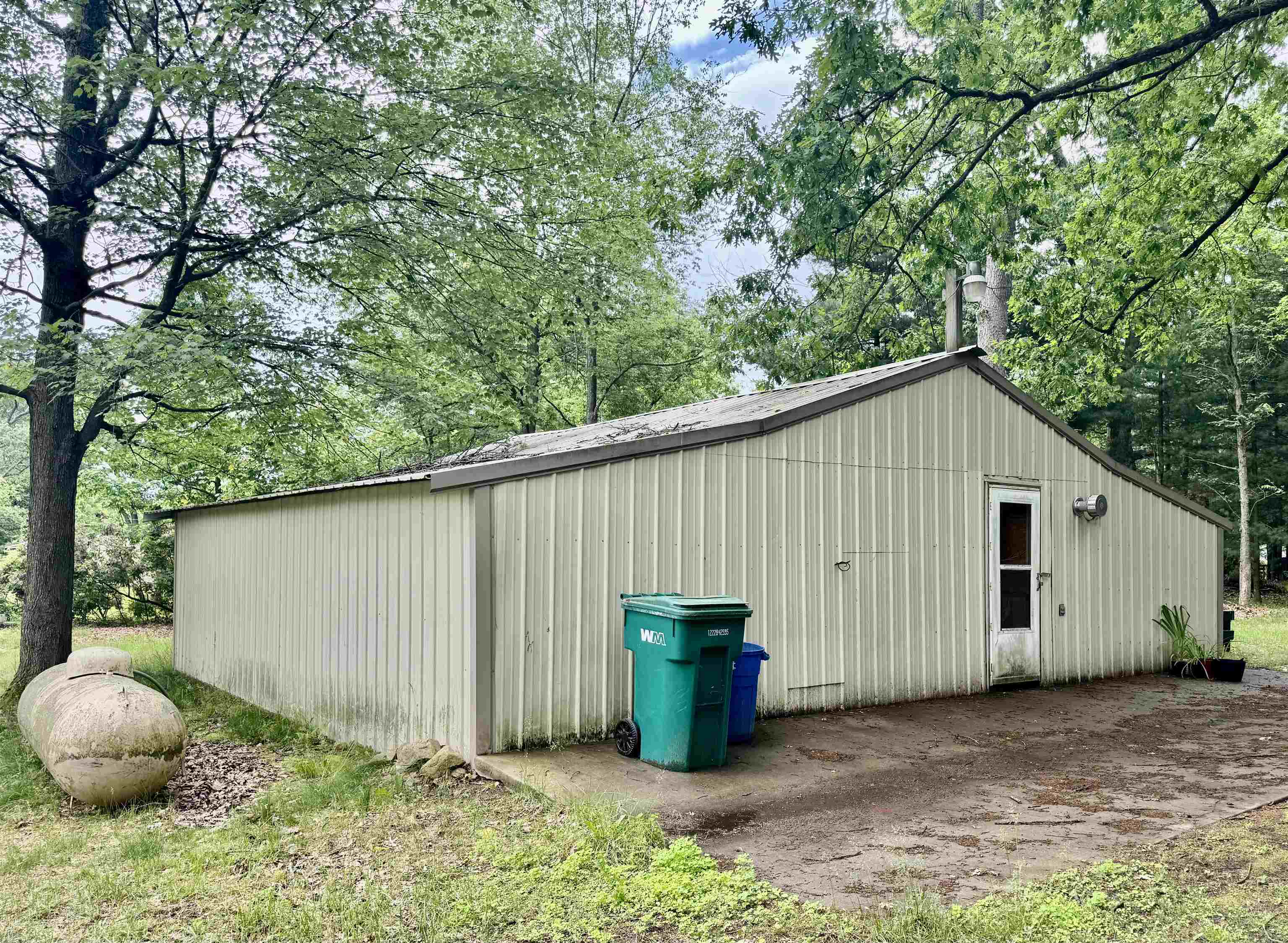 3784 Camino Road Harrison, MI 48625 - Photo 31 of 48 Gallery Image 31