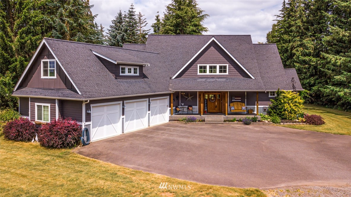 564 West Badger Road Lynden, WA 98264 - Photo 1 of 25