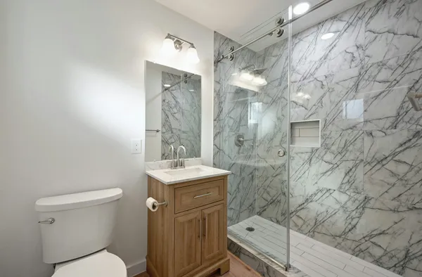 $2,300 | 4611 Goliad Lane, Austin, TX 78745