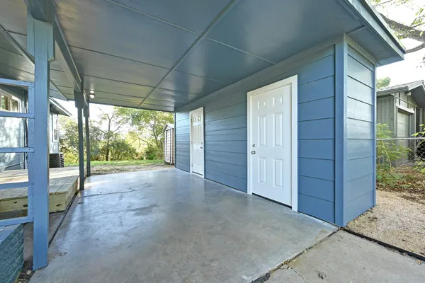 $2,300 | 4611 Goliad Lane, Austin, TX 78745