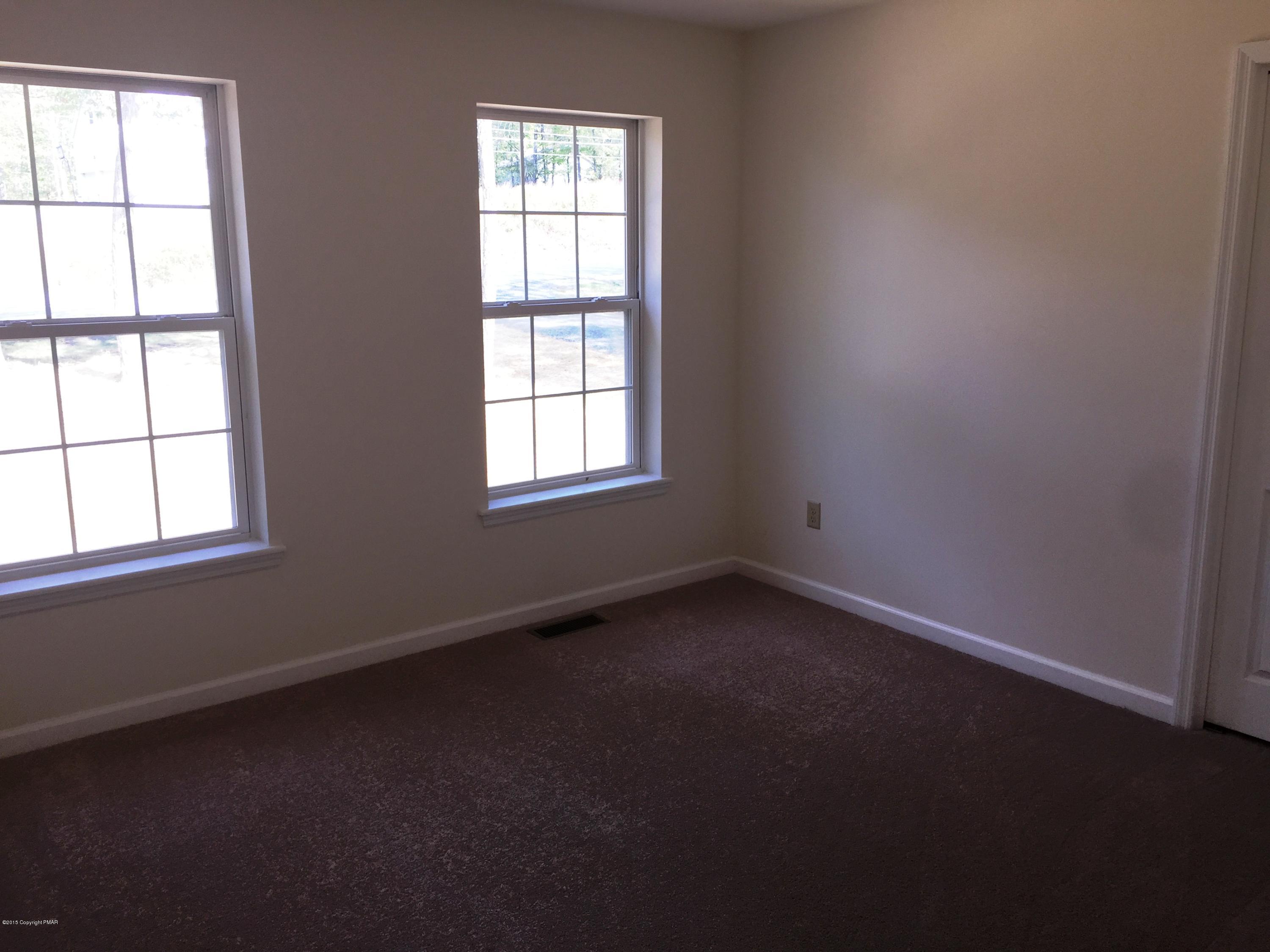 168 Whitetail Road Henryville, PA 18332 - Photo 19 of 28