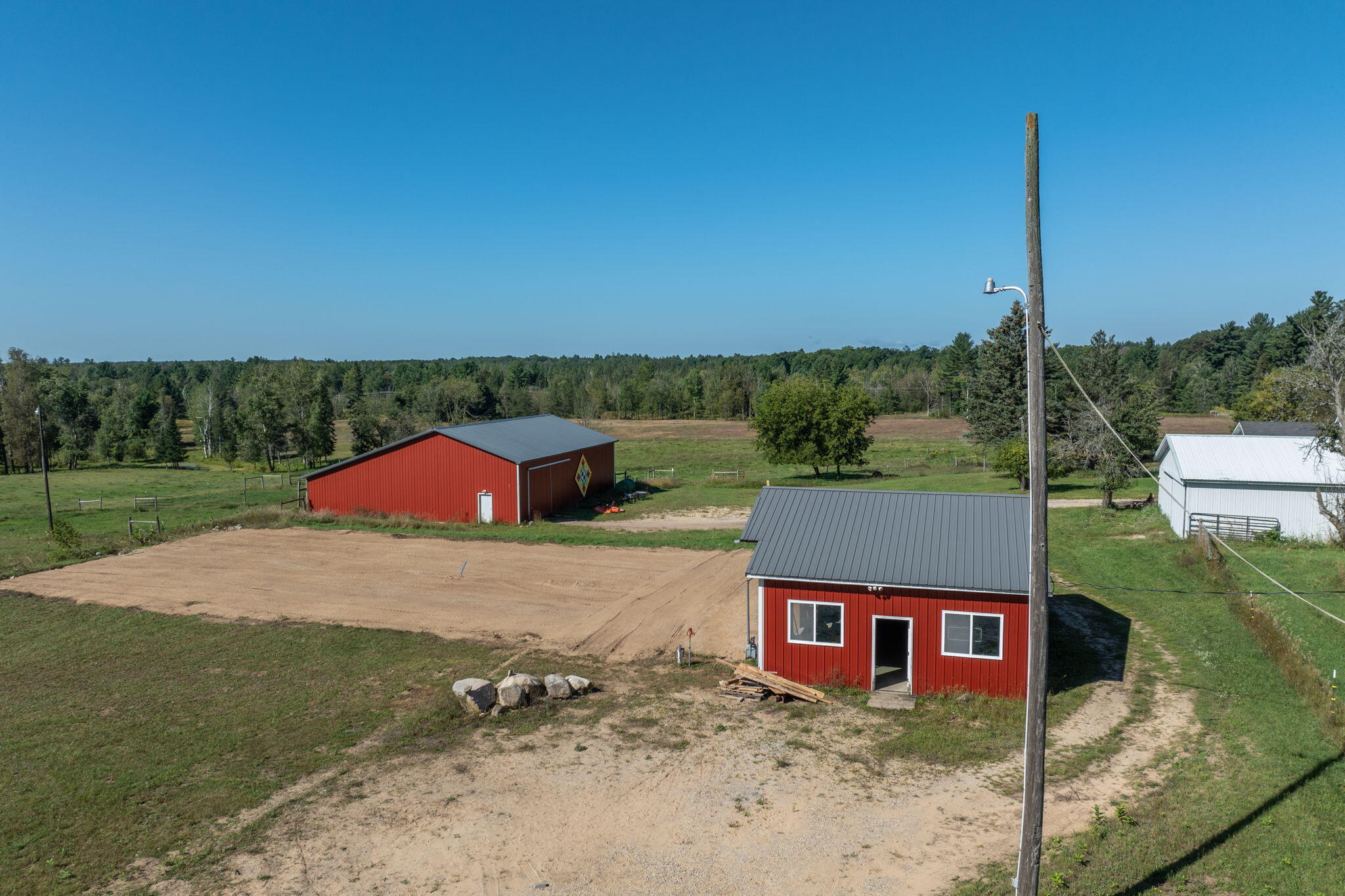 3948 East 46 Road Cadillac, MI 49601 - Photo 6 of 51 2