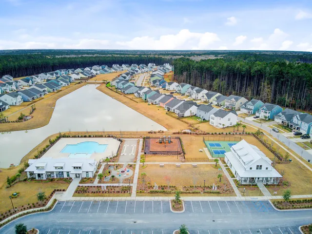 $419,900 | 1038 Magnolia Warbler Way, Ravenel, SC 29470