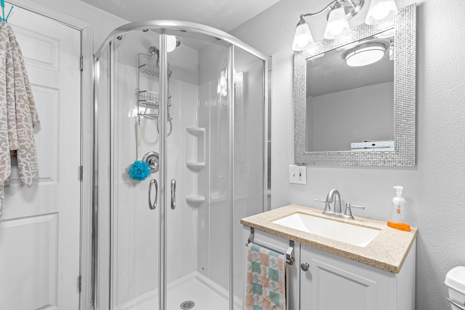7681 Rapp Lane Talent, OR 97540 - Photo 22 of 35 9R9A7091