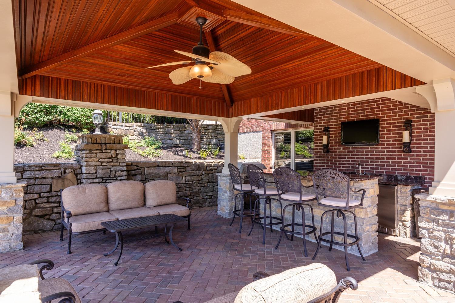 6459 Werk Road Cincinnati, OH 45248 - Photo 48 of 60