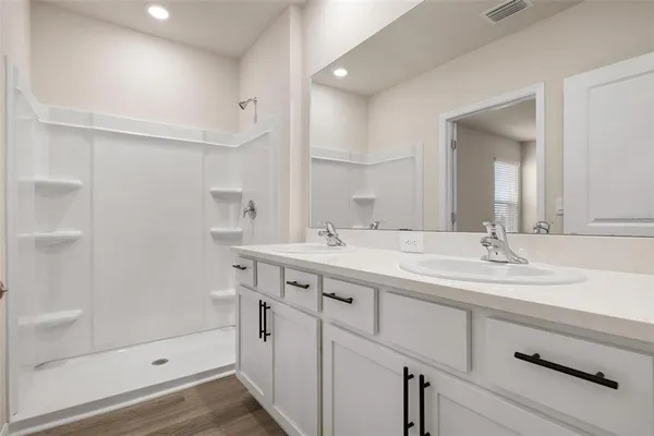 $2,995 | 3218 Bitterroot Lane, Bradenton, FL 34211