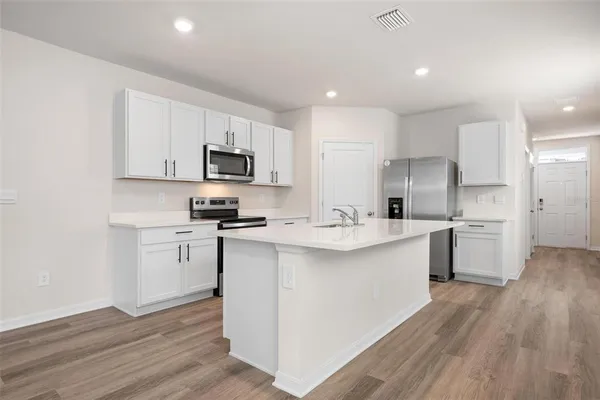 $2,995 | 3218 Bitterroot Lane, Bradenton, FL 34211