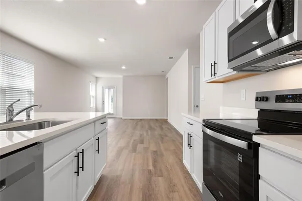 $2,995 | 3218 Bitterroot Lane, Bradenton, FL 34211