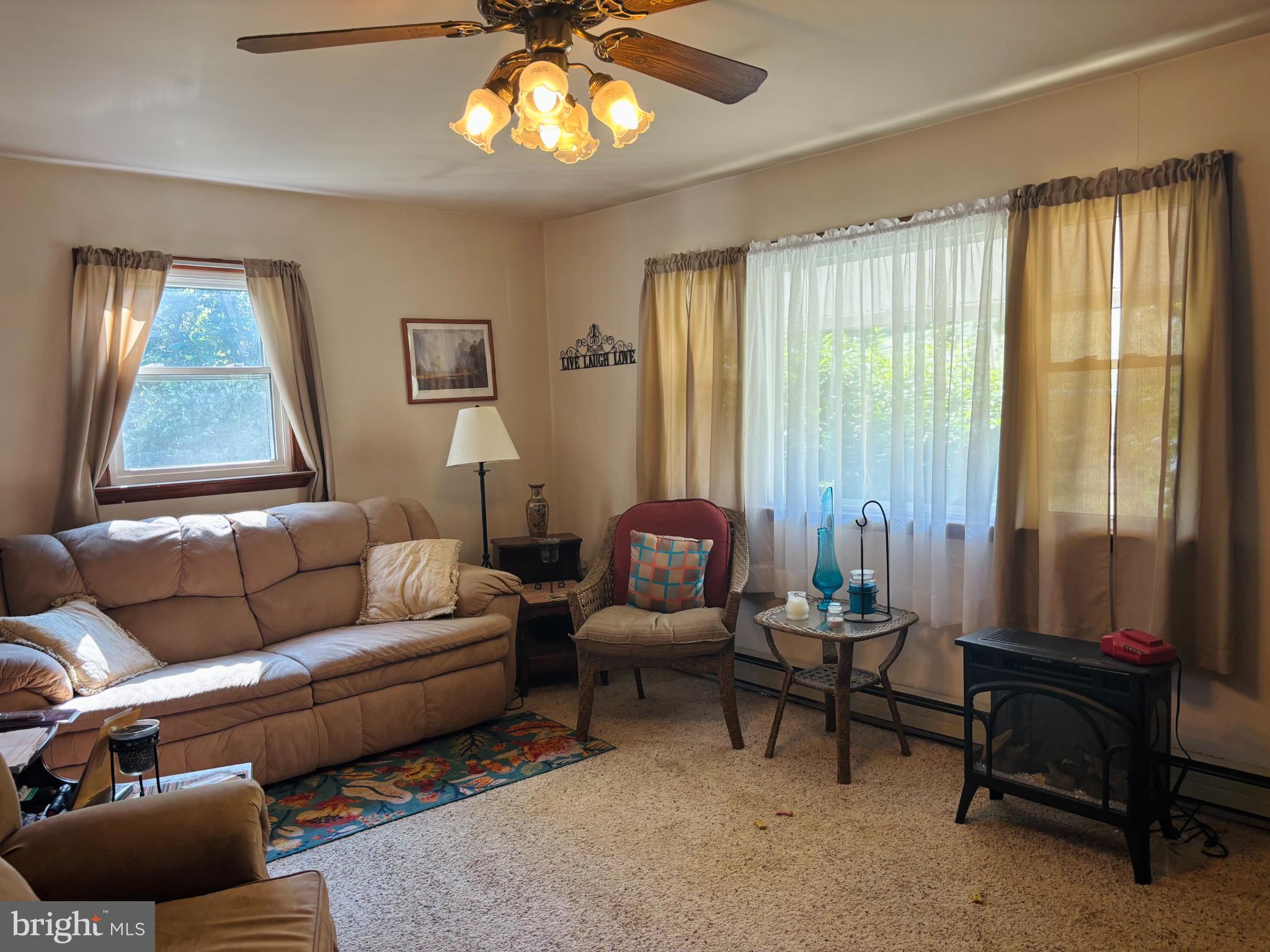 1470 Middle Road Lewistown, PA 17044 - Photo 4 of 13 Cozy living space with natural light.