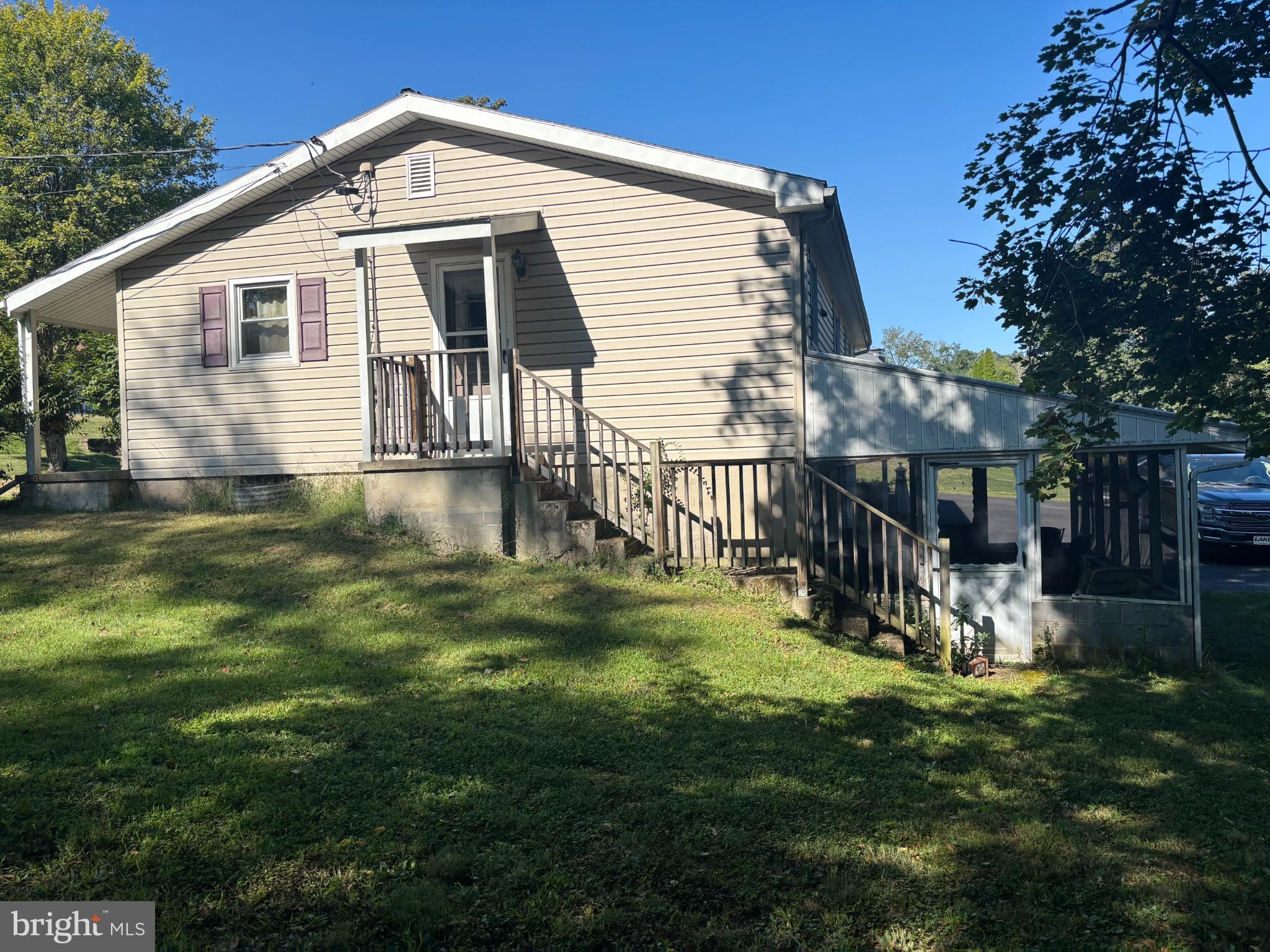 1470 Middle Road Lewistown, PA 17044 - Photo 5 of 13 Charming hillside home with inviting porch.