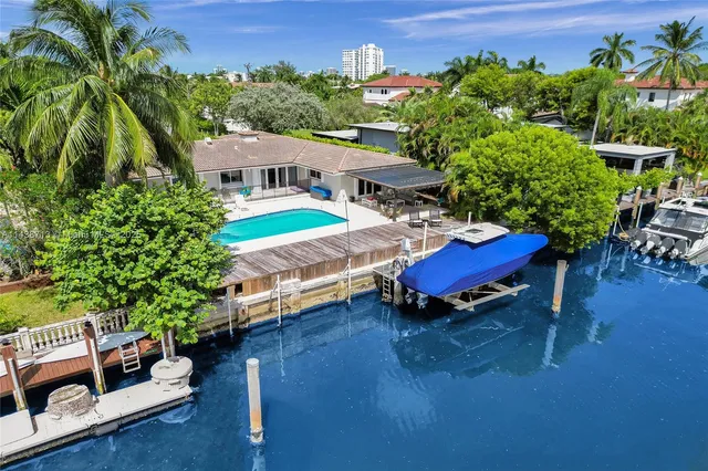 $3,199,001 | 1912 Northeast 119th Road, North Miami, FL 33181