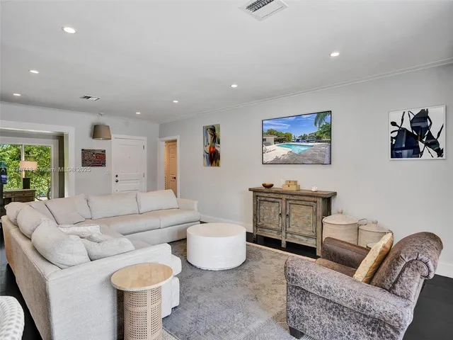 $3,199,001 | 1912 Northeast 119th Road, North Miami, FL 33181