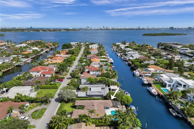 $3,199,001 | 1912 Northeast 119th Road, North Miami, FL 33181