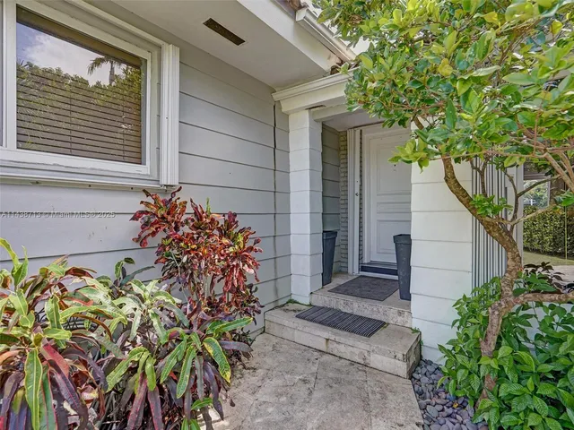 $3,199,001 | 1912 Northeast 119th Road, North Miami, FL 33181