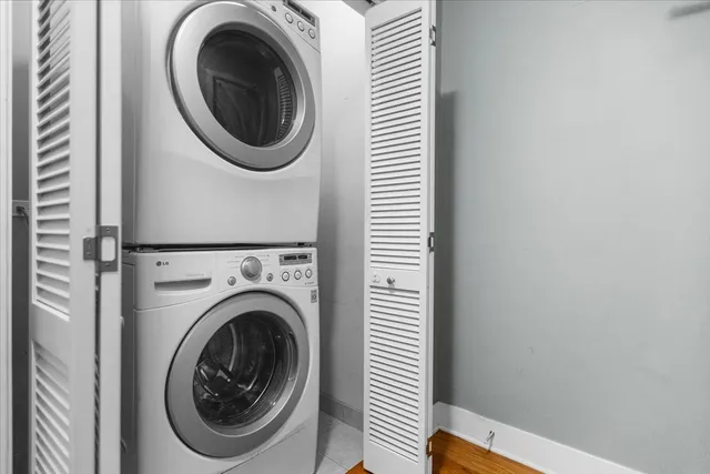 $2,300 | 207 East 31st Street, Unit 5B, Chicago, IL 60616