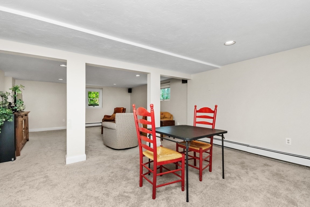 71 Silver Hill Road Weston, MA 02493 - Photo 35 of 40 Gallery Image 35