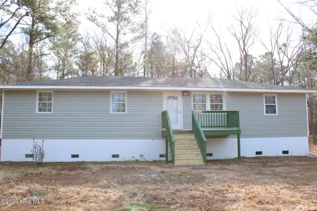 $1,955 | 319 Silver Dollar Road, Beaufort, NC 28516